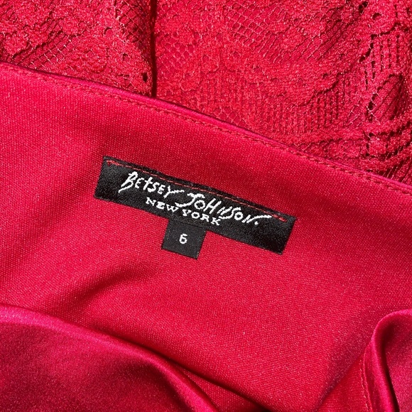 Betsey Johnson Lace Bow Top - Picture 4 of 4